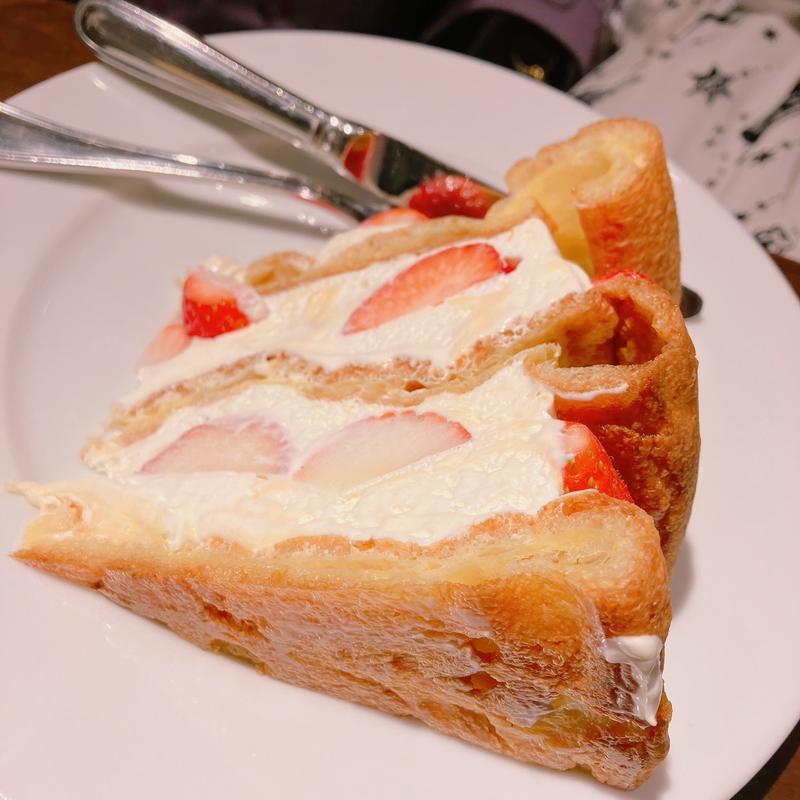 ストロベリーミルフィーユ(ハーブス ルミネエスト新宿店 （HARBS）)