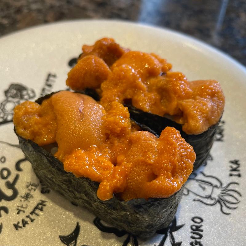 うに軍艦(回転寿司とっぴ～ 小樽運河通り店)