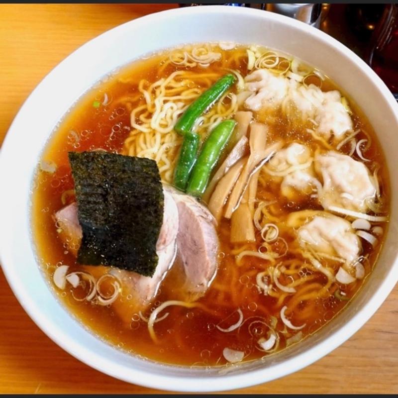 雲呑麺(たいよう軒)