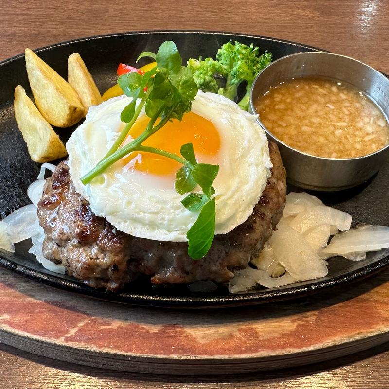 国産牛粗挽きプレミアムハンバーグセット(あみやき亭 レストラン春日井店)