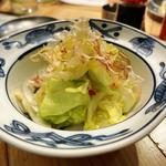 春キャベツ浅漬(大衆酒場 チャン栓チャン)
