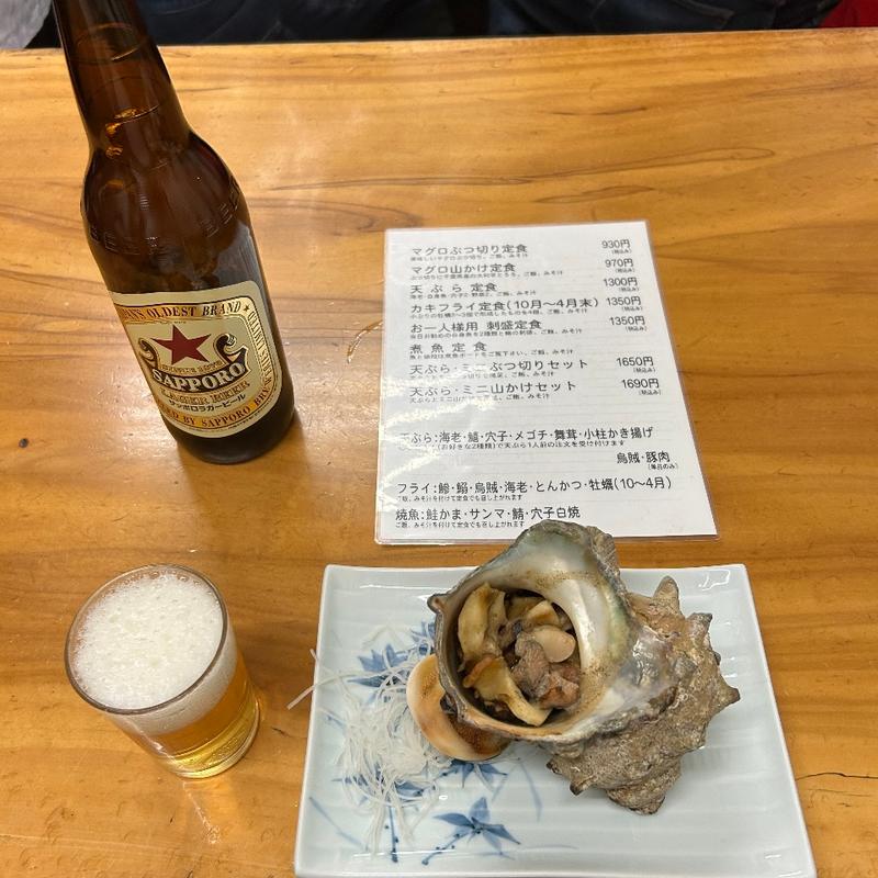 特大サザエのツボ焼き(多け乃)