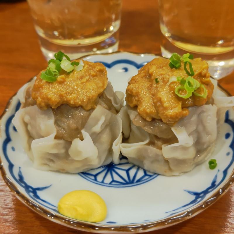 あん肝のせ焼売(釣宿酒場マヅメ 野毛本店)