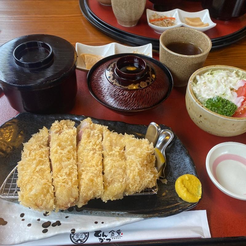 熟成尾瀬ドリームポークロース定食(とんかつ金重)