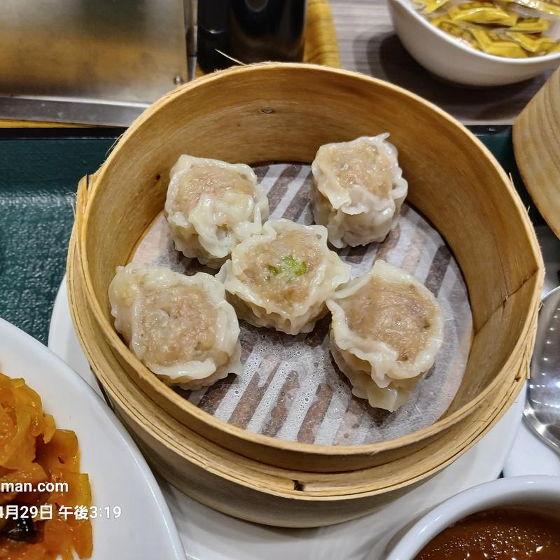 昔ながらのシウマイ(横濱 崎陽軒（シウマイBAR）)