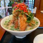 もっこり鶏カラらーめん