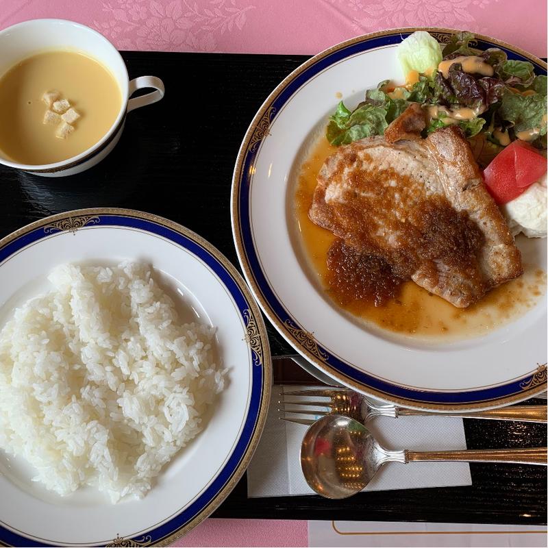 富士桜ポークステーキ(富士レイクサイドカントリー倶楽部)