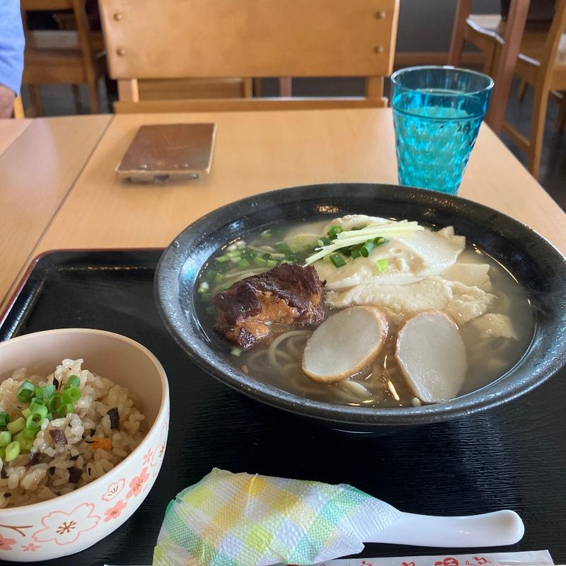 ゆしどうふそば（並）(麺屋 丸翔)