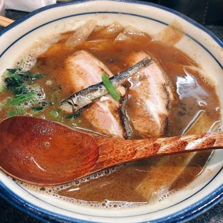 かけラーメン(烈志笑魚油 麺香房 三く)