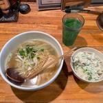 和特製塩ラーメン（小丼とドリンク）(会津ラーメン和)