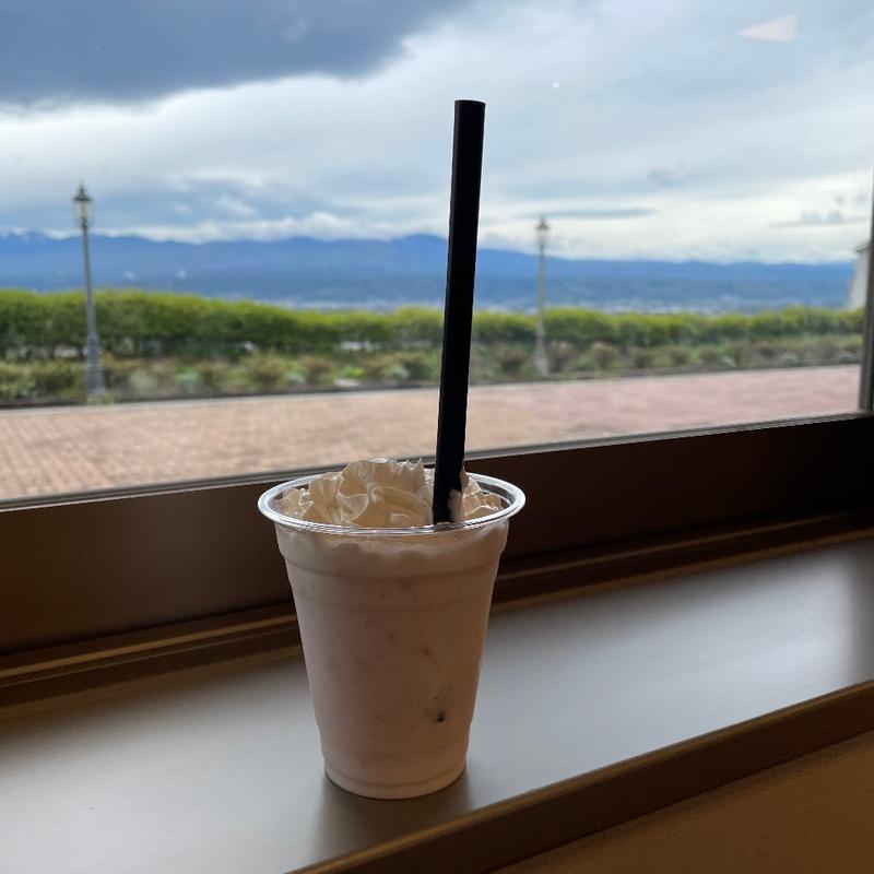 もものヨーグルトドリンク(食事処ひらね)