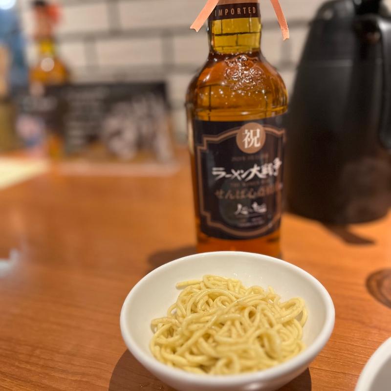 替え玉（無料）(ラーメン大戦争 せんば心斎橋店)