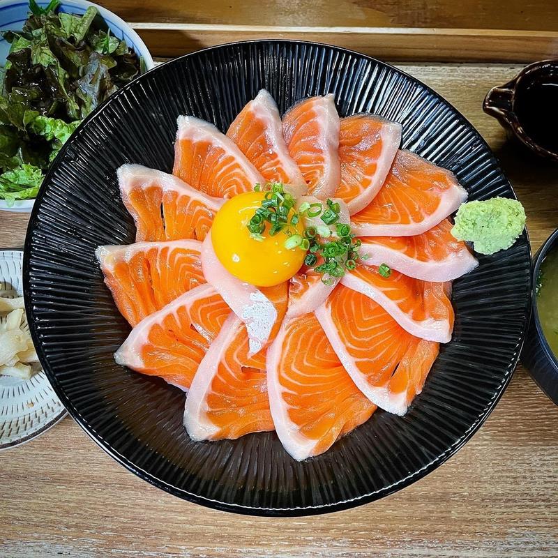 他人丼(海鮮居酒屋 大名魚喜)