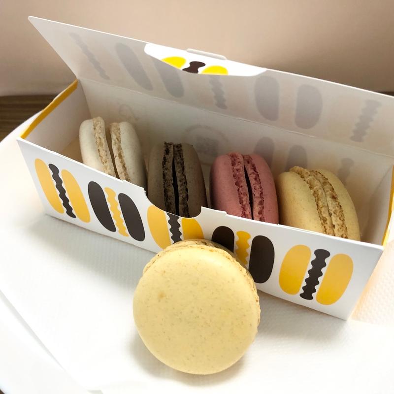 マカロンボックス（5個入り）(マクドナルド 八潮駅前店)