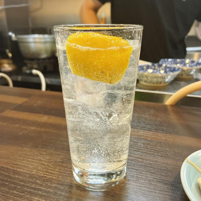 レモンサワー(赤坂らいもん)