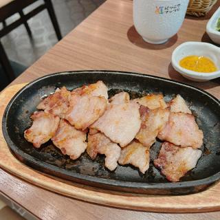 サムギョプサル(韓国料理 にっこりマッコリ 池袋西武店)