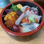 海鮮丼スペシャル(魚玉)