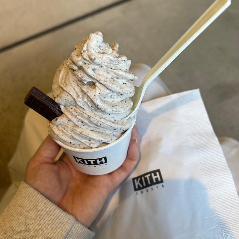 (KITH TREATS キストリーツ)