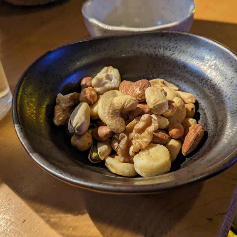 ミックスナッツ(E-YANAKA （イーヤナカ）)