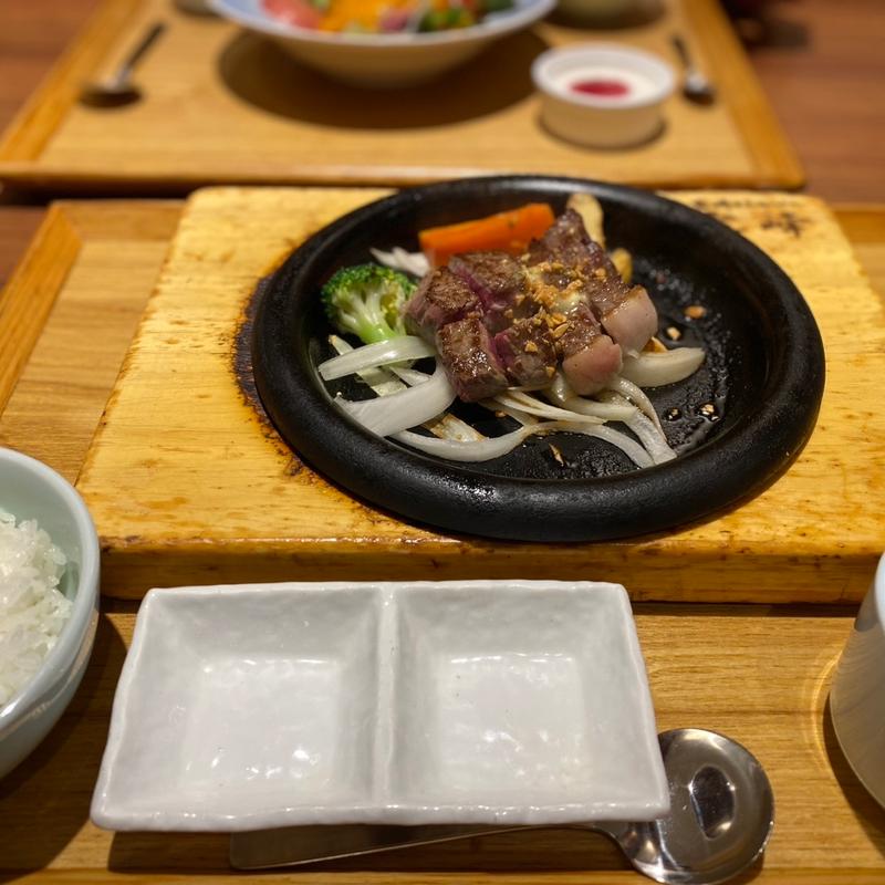 霧峰牛ランプステーキ(100g)(宮崎ステーキハウス 霧峰倉敷店)