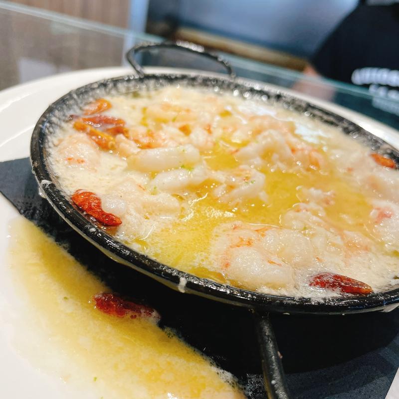 GAMBA AL AJILLO(Bar Quiosc Modern)