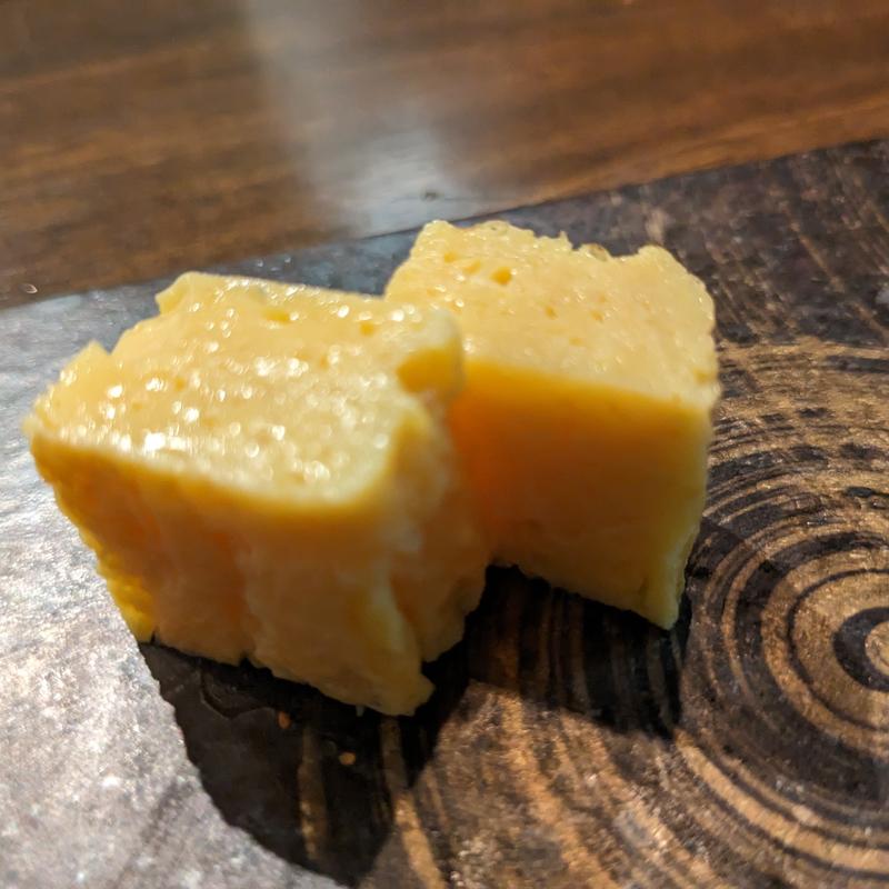 出汁巻き玉子(おまかせ寿司 すしのすけ)