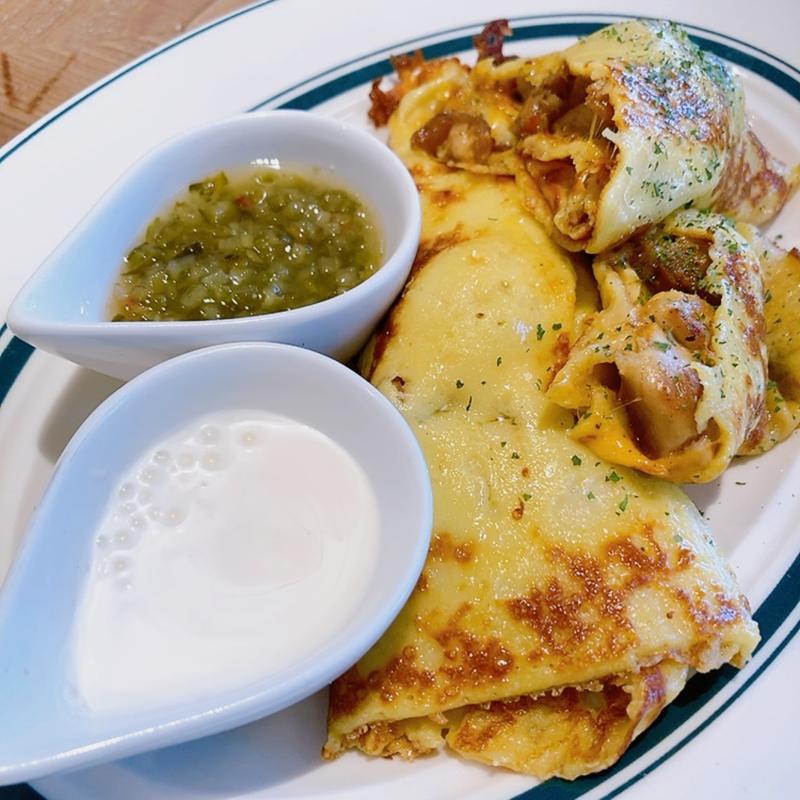 クレープ（テリヤキチキン&チェダーチーズ）(Eggs ’n Things SHIMINT HIROSHIMA店)