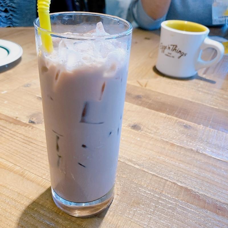 チョコレートドリンク（ワイキキセット）(Eggs ’n Things SHIMINT HIROSHIMA店)