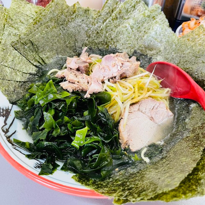 塩ラーメン＋ネギ＋海苔×2＋わかめ(ラーメンショップ 122号騎西店)