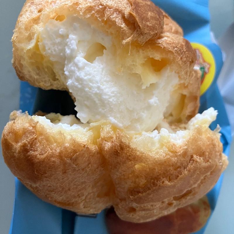 丹那牛乳使用  ミルクムースシュー(セブン-イレブン 浜松高丘東２丁目店)