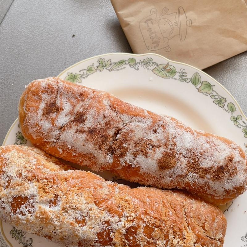 シナモン、ココア(にゃぱん あげぱん&ダイニングバー)