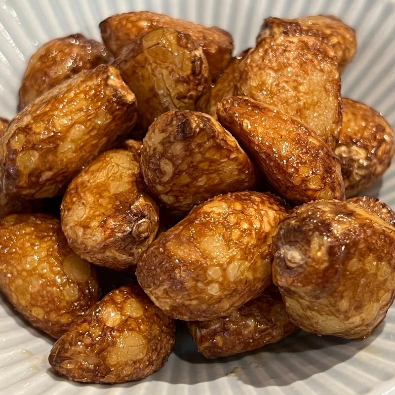 にんにくの丸揚げ(串まつ屋 ハイハイタウン店)