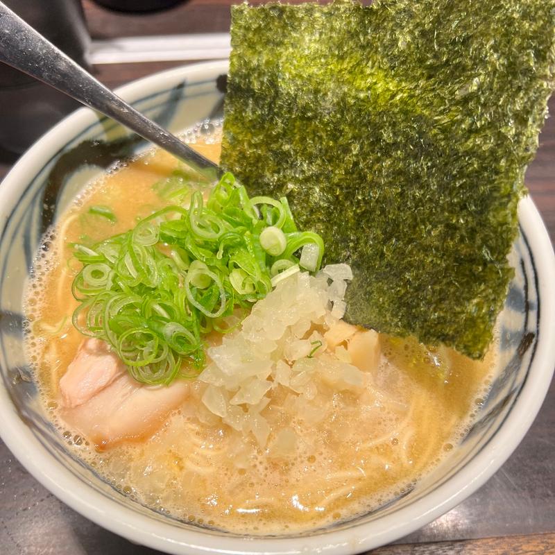 濃厚鶏白湯ラーメン(麺匠 黒春晴)
