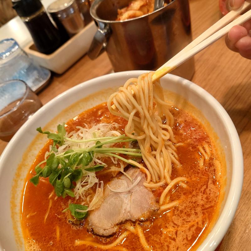 トマトラーメン(ラーメンたろう三宮本店)
