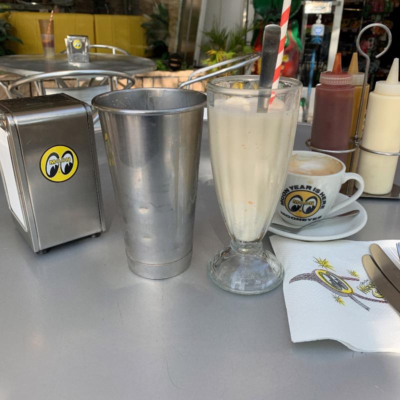 バニラシェイク(MOON Cafe)