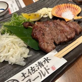 土佐和牛の藁焼き(土佐清水ワールド 梅田ギャザ阪急店)
