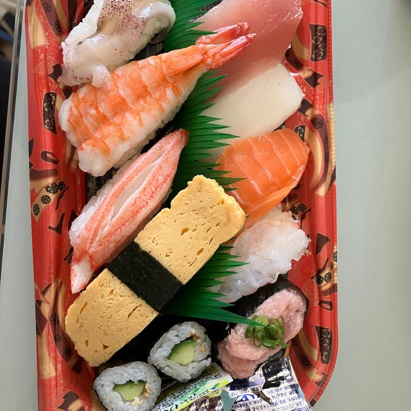 お値打ち寿司(エブリィビッグデー 姫街道店)