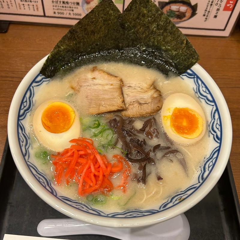 由丸らーめん＋替玉(博多らーめん由丸 溜池店)