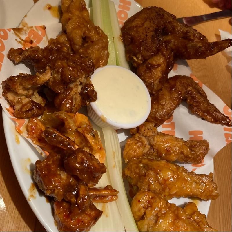 バッファロープラッター(HOOTERS GINZA)