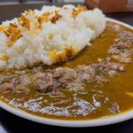 牛すじカレー大盛り(牛すじカレー 小さなカレー家 大久保店)