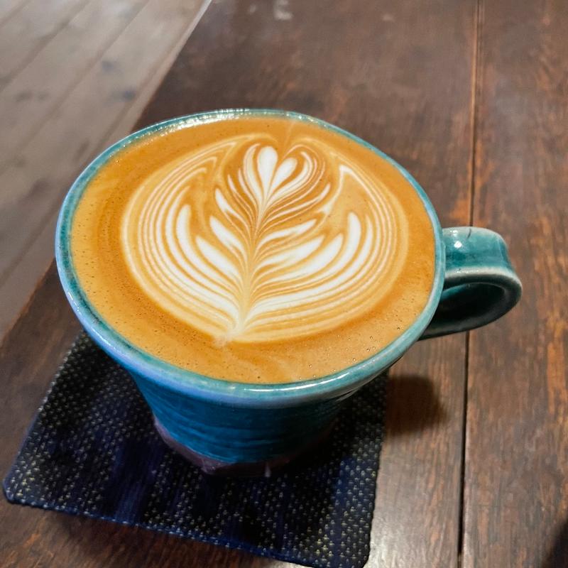 カフェラテ(ワイズ カフェ)