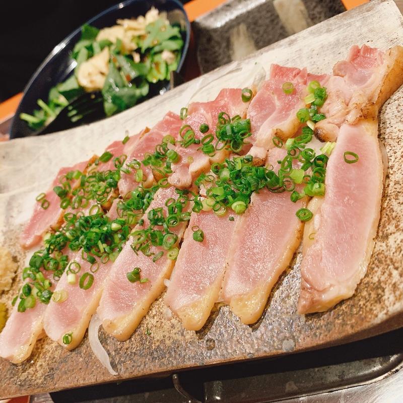 地鶏のたたき(牛もつ鍋 なの川)