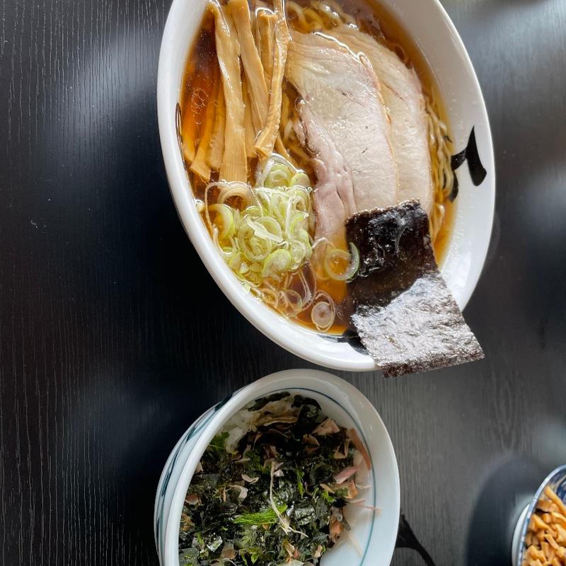 中華そば＋漁師めし(中華そば処 琴平荘 （コンピラソウ）)