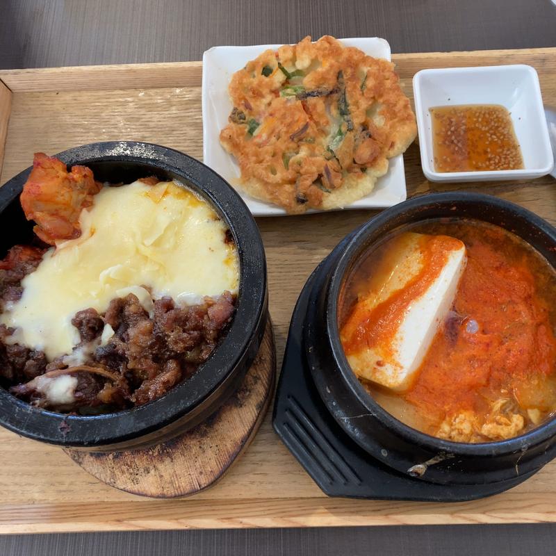 ダブルカルビ石焼ビビンバスンドゥブセット(韓美膳（ﾊﾝﾋﾞｼﾞｪ）三井ｱｳﾄﾚｯﾄﾊﾟｰｸ木更津)