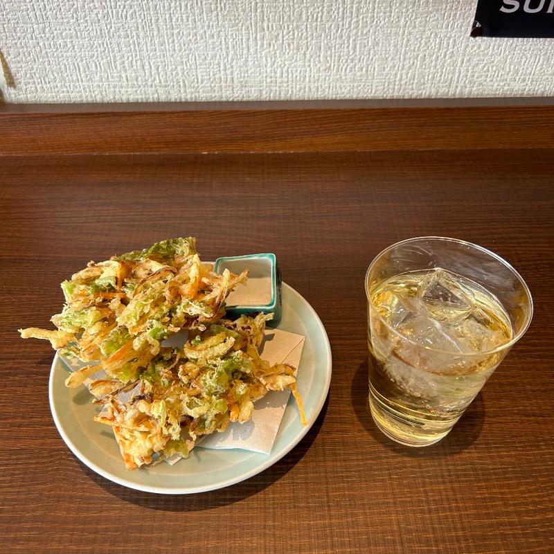 海鮮かき揚げ＆ハイボール(築地にっぽん漁港食堂)