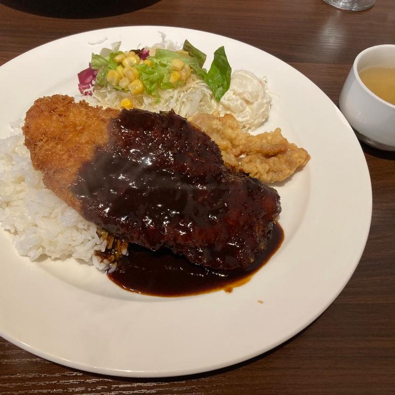 チキンカツレツ特製デミグラスソース(山ノ洋食屋 ざびえる)