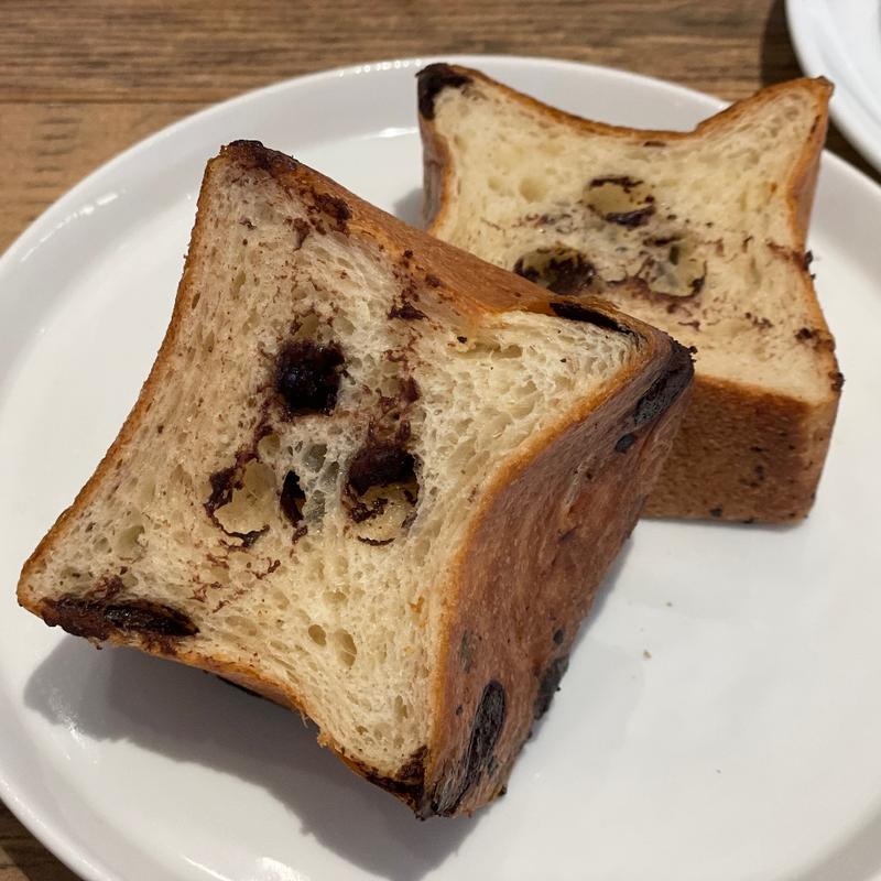 ムーチョコ(パンとエスプレッソと花束を)