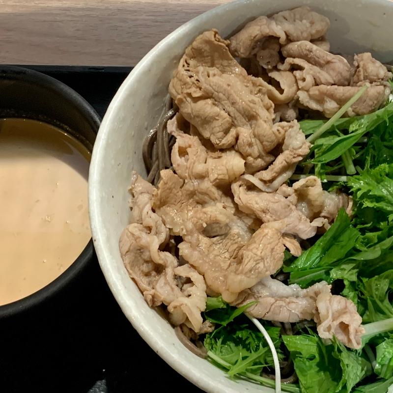 ゴマだれ牛肉そば(俺のそば GINZA5)