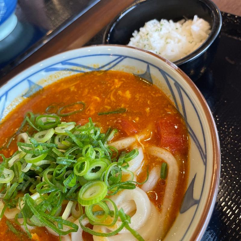 トマたまカレーうどん(丸亀製麺穂波)