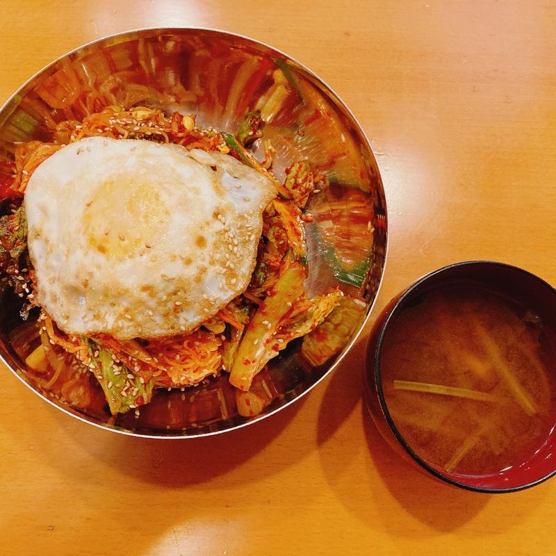 ビビンククス(韓国料理　玉ちゃん家)